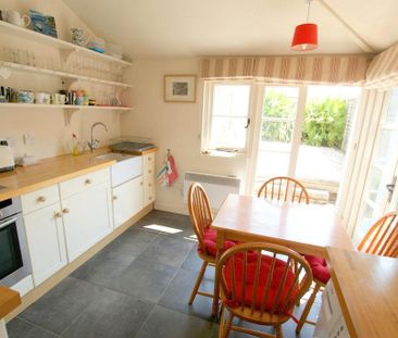 2 bedroom terraced house to rent - Photo 5