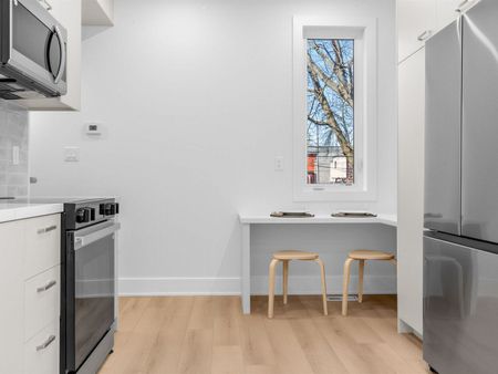 For Lease - 45 Bellevue Avenue Unit# 2b, Toronto, Ontario - Photo 3