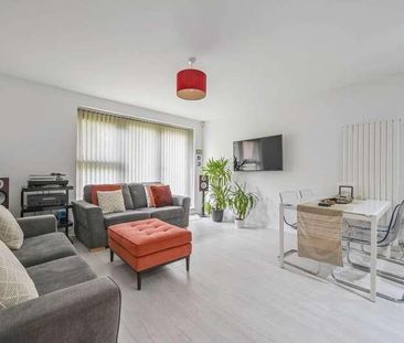 Mostyn Grove, Bow, E3 - Photo 2