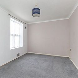 Fort Mansions, 9-11 Fort Crescent, Margate, CT9 1HN, Kent - Photo 4