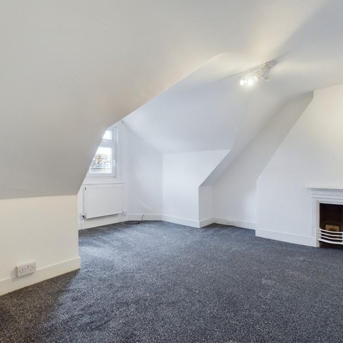 4 bedroom terraced house to rent - Photo 1
