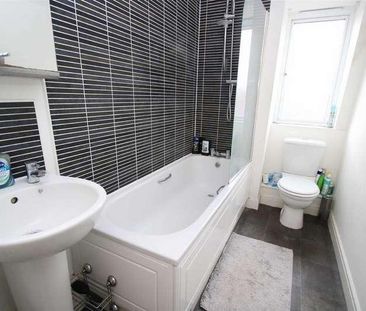 Ushers Court, Trowbridge, BA14 - Photo 4