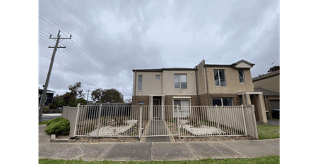 Convenient Living: Family-Friendly Townhouse Walking Distance to Everything - Photo 2