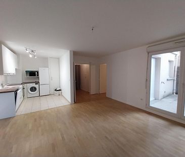 Appartement 48 m² - 2 Pièces - Saint-Cyr-L'École (78210) - Photo 2