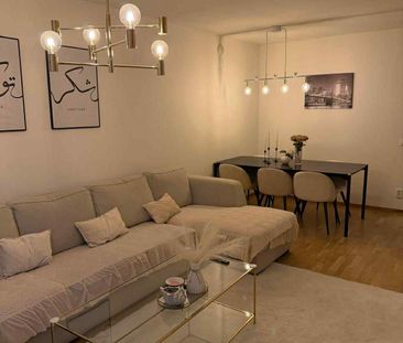 Karin Larssons Väg, Sköndal - Photo 3