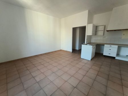 Location appartement 2 pièces, 51.76m², Lézignan-Corbières - Photo 2