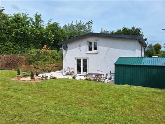 Ahiohill Meadows, Enniskeane, West Cork, P47 RW18 - Photo 1