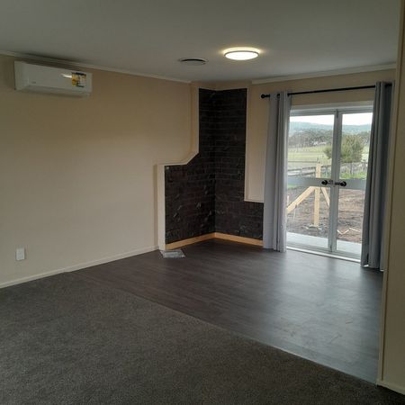 TIDY FAMILY HOME - Photo 3