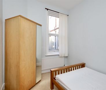 2 bedroom Flat to rent in Sandringham Road, South Gosforth, Newcast... - Photo 5