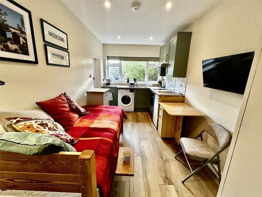 studio to rent Furze Road, WTH250036, BN13 - Photo 1