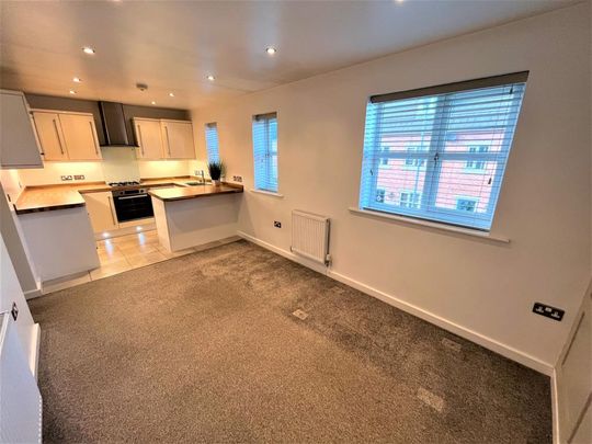 2 bedroom flat to rent - Photo 1