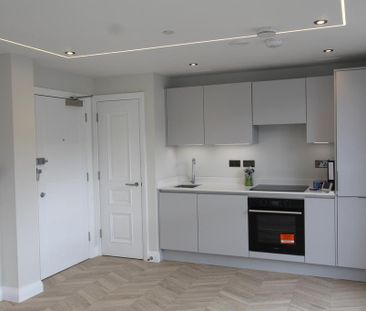 1 bedroom flat to rent - Photo 2