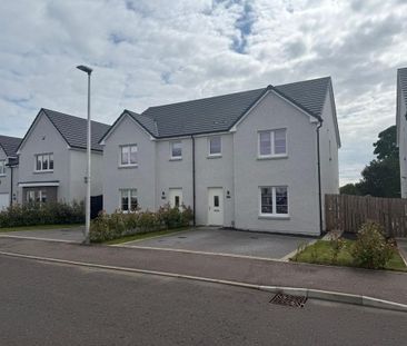 3 bedroom semi-detached house to rent - Photo 3