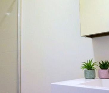 Appartement te huur in Kortrijk voor € 635 met 1 slaapkamer - Photo 4