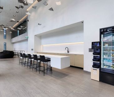 For Lease - 1 Yorkville Avenue Unit# 3003, Toronto, Ontario - Photo 3