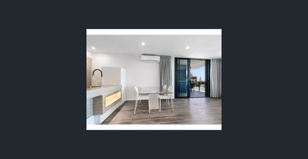 Luxury 2-Bedroom Apartment at Boardwalk Burleigh - Coastal Living in Style - Photo 3