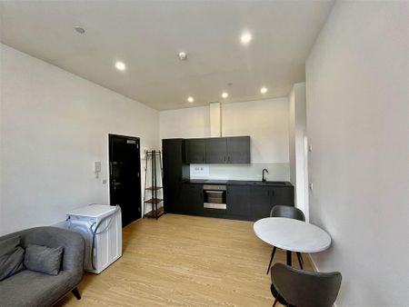 1 bedroom apartment to rent - Photo 2