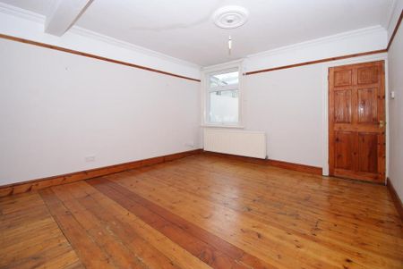 3 bedroom house to rent - Photo 3