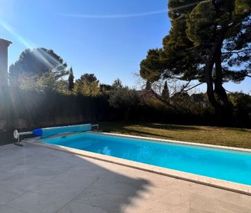 EGUILLES - Villa récente de 175m² avec piscine - Photo 2