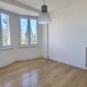 Location Appartement 2 pièces 47m² CLERMONT FERRAND 63100 - Photo 3
