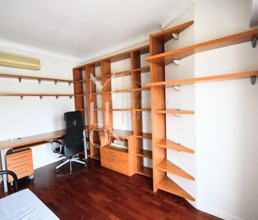 T2 Semi-Mobilado | Av. António Augusto de Aguiar | Vista El Corte I... - Photo 2