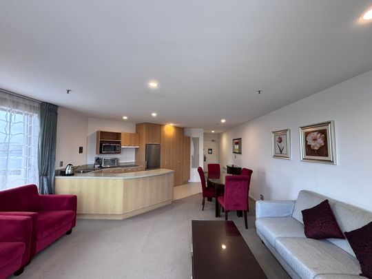 512/87 Kilmore Street - Photo 1