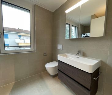 Moderne 2.5 Zimmer-Neubauwohnung direkt beim Bahnhof Aadorf - Photo 3