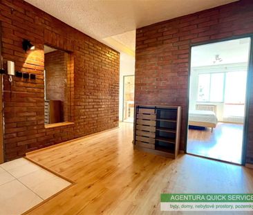 Pronájem bytu 5+kk 150 m2 - Fotografie 5