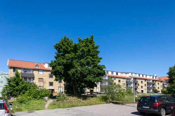 Jägaregatan 4 A - Foto 1