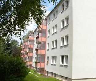 Ab jetzt müssen die Eltern allein klar kommen - 1RW mit Badewanne - Foto 1