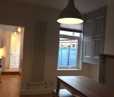 2 bedroom house to rent - Photo 2