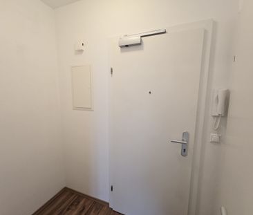 Zentrale SINGLE-Wohnung mit Balkon in Innenhoflage - Obere Bahnstra... - Foto 1