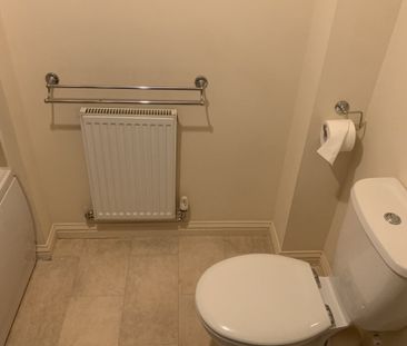 Tamarisk Drive, Caister-on-Sea, GREAT YARMOUTH - Photo 6