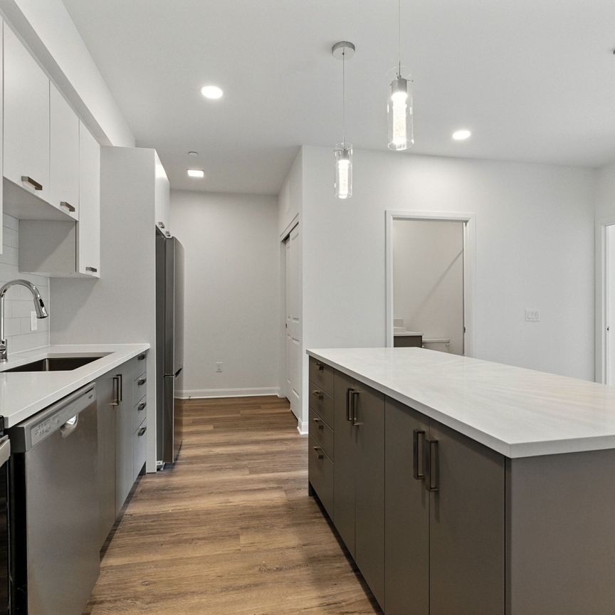 For Lease - 2045 Portobello Boulevard Unit# #316, Orleans - Cumberland and Area, Ontario - Photo 1