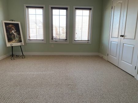 For Lease - 228 Vanda Drive, Vaughan, Ontario - Photo 2