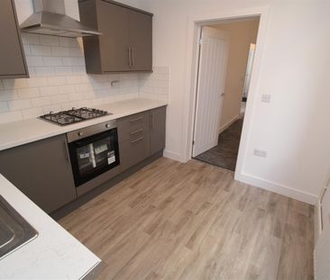 House - Terraced For Rent Canning Street, Ebbw Vale - Photo 6