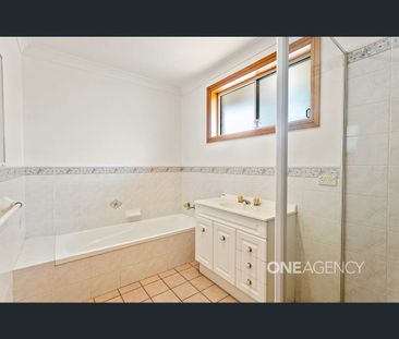 2/23 Sassafras Avenue, Windang, NSW 2528 - Photo 2