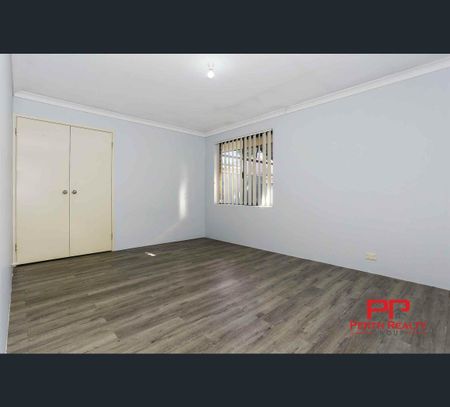 87B Renou Street, East Cannington, WA 6107 - Photo 4