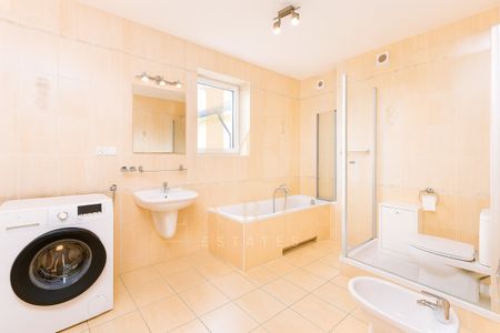 Garaż | Cicha okolica | Ogródek | Balkon - Photo 5