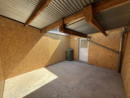 MAISON AMIÉNOISE T3 RÉNOVÉE QUARTIER SAINT HONORÉ AVEC COURETTE - Photo 5