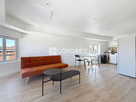 Appartement T2 près de CHALONS EN CHAMPAGNE à louer - Photo 2