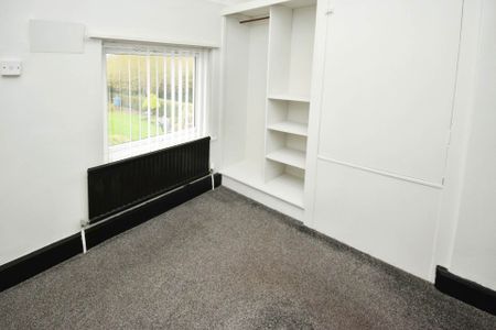 Ferns Road, Bebington - Photo 2