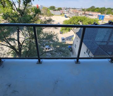 For Lease - 1195 The Queensway Avenue Unit# 419, Toronto, Ontario - Photo 6