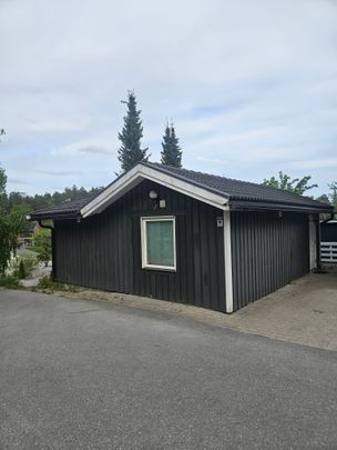 Skansbergsstigen, Huddinge - Photo 1