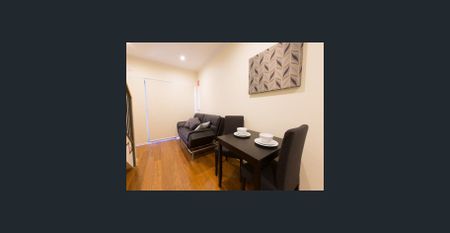 Fully furnished one bedroom apartment set in a federation setting. - Photo 5