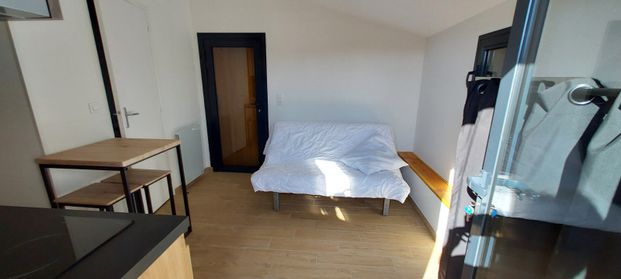 Studio MEUBLE avec 2 terrasses et 1 place de stationnement - Photo 1