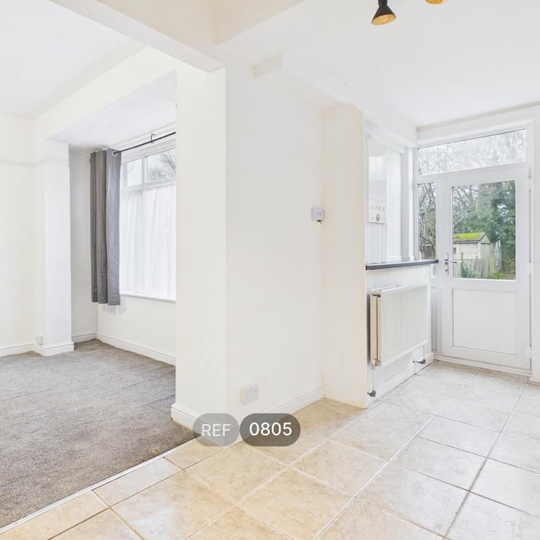 3 bedroom terraced house to rent - Photo 1