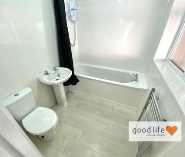 2 bedroom terraced house to rent - Photo 5