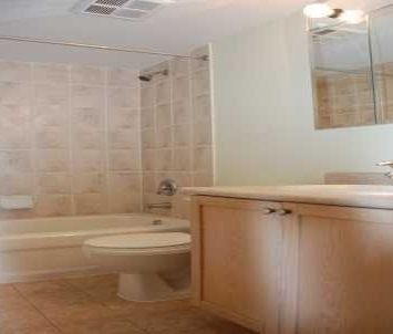 For Lease - 39 Oneida Crescent Unit# 1201, Richmond Hill, Ontario - Photo 6