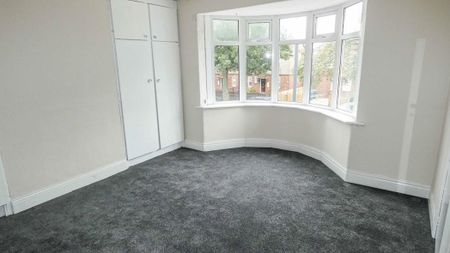 2 bed semi-detached house to rent in NE6 - Photo 3